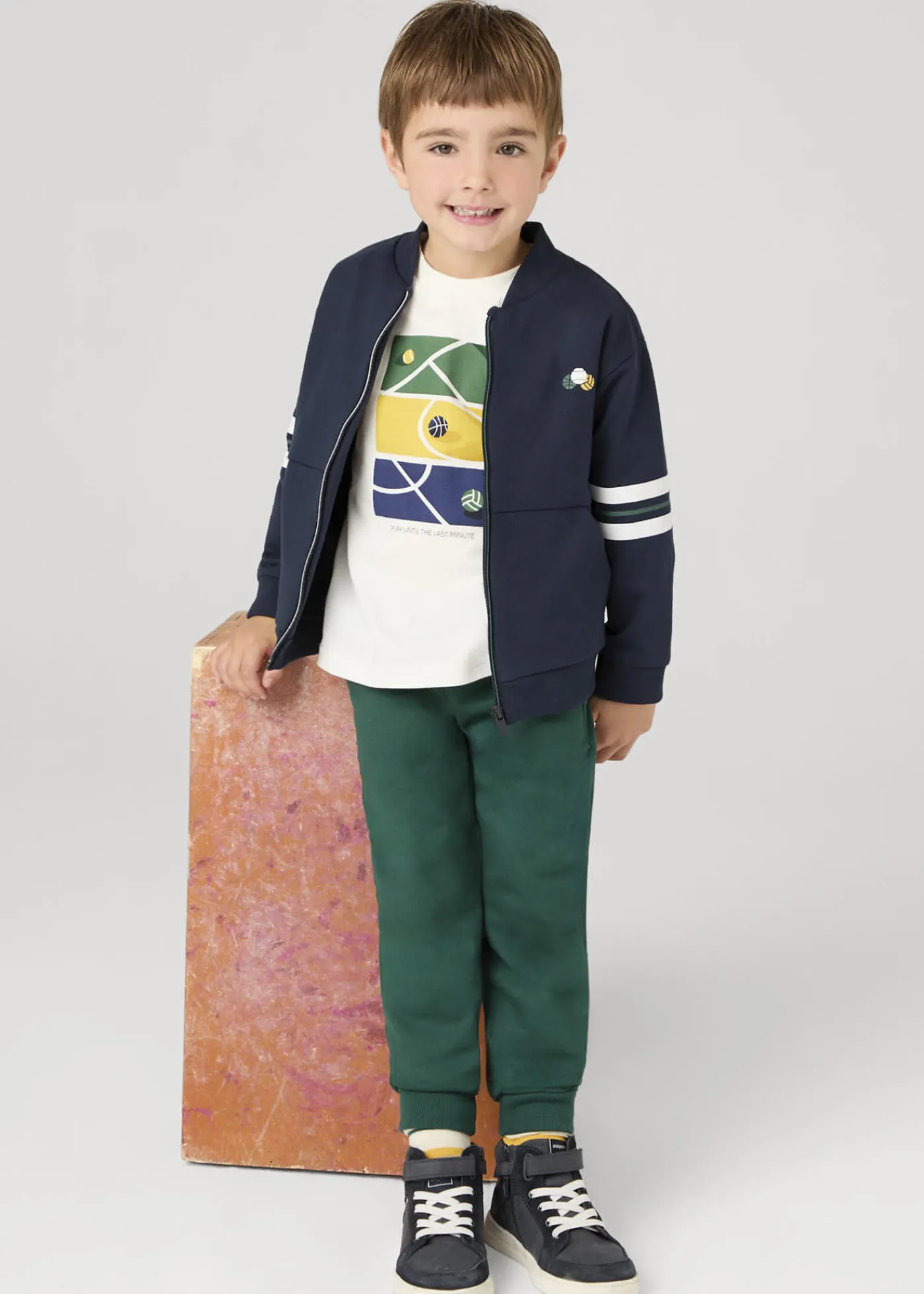 Best Sale Chándal con camiseta deportes niño Chándals