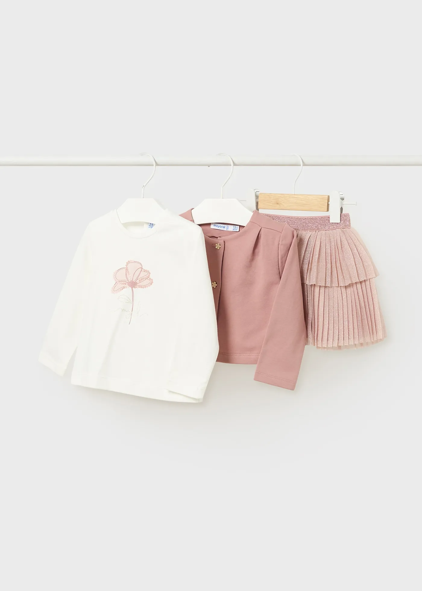 Flash Sale Conjunto falda 3 piezas bebé Conjuntos