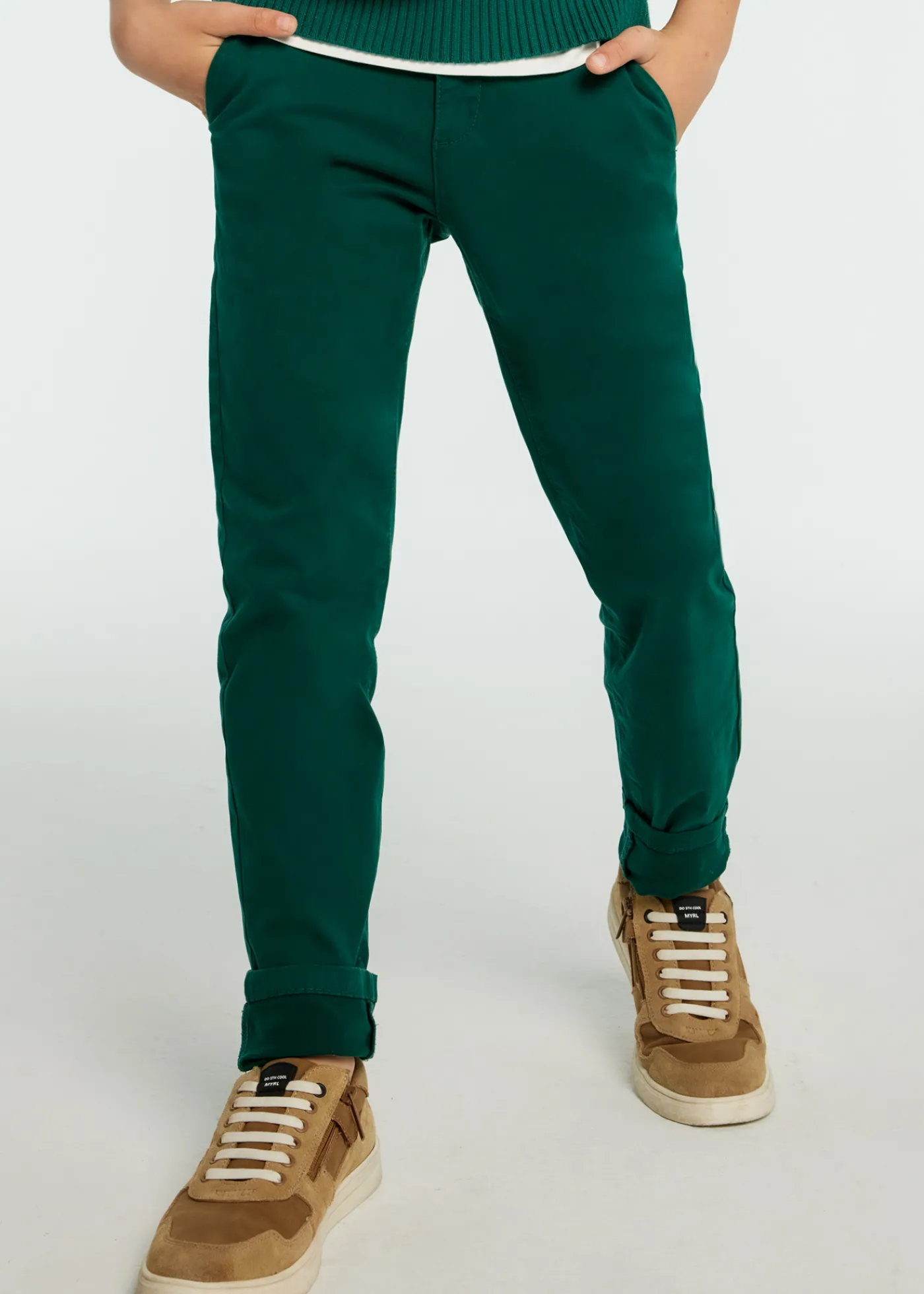 Discount Pantalón chino básico chico Pantalones