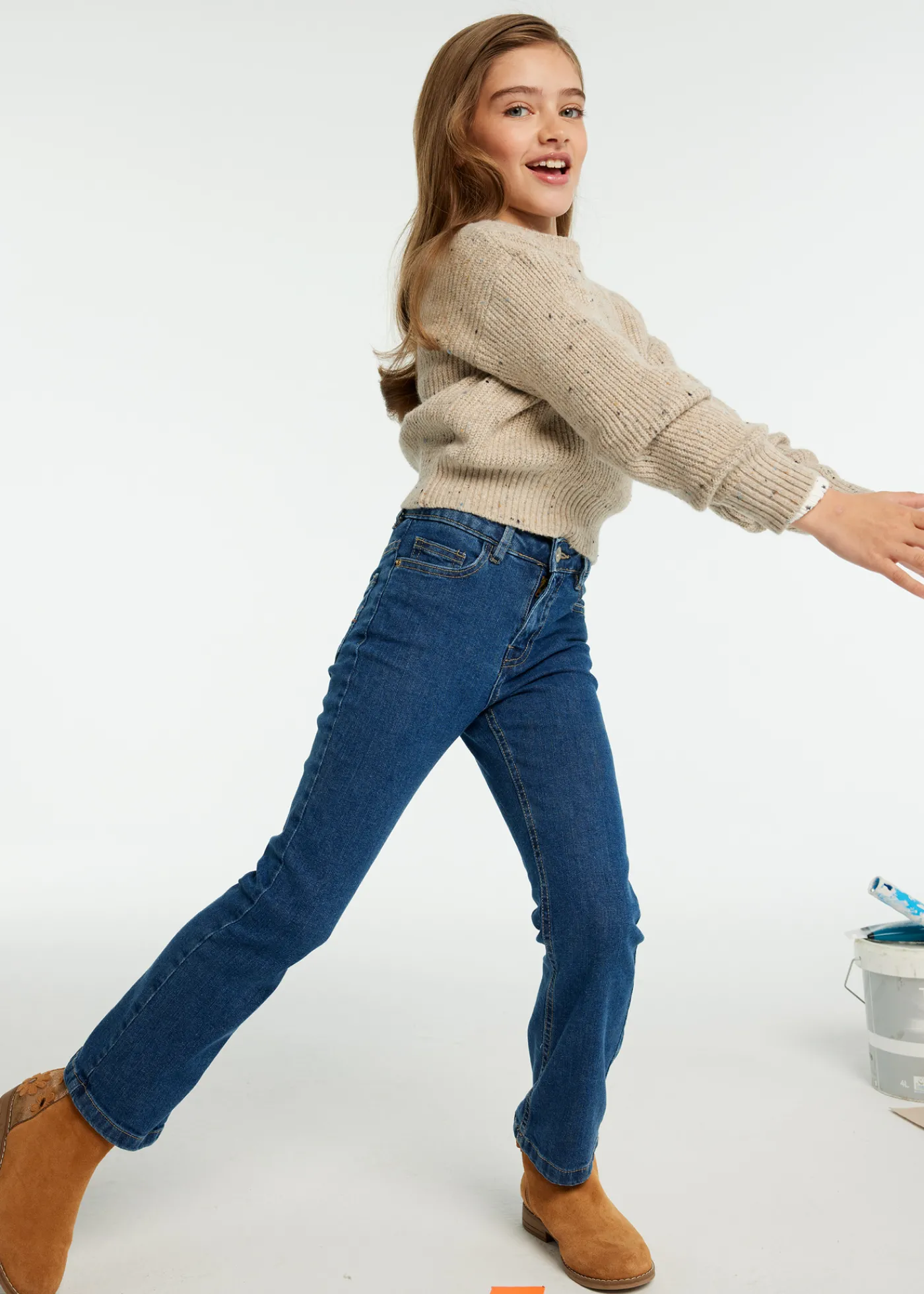 Best Sale Pantalón vaquero acampanado básico chica Pantalones Y Faldas